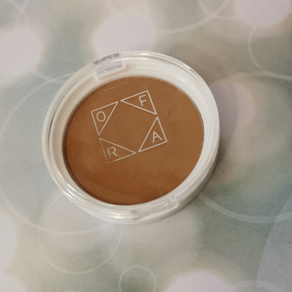 Ofra bronzer Americano - Picture 2 of 3